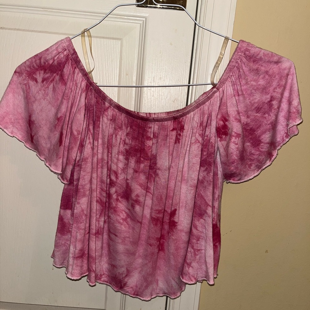 *BRAND NEW/ NEVER WORN* Women’s Pink Tie Dye Off the Shoulder Top- size Small